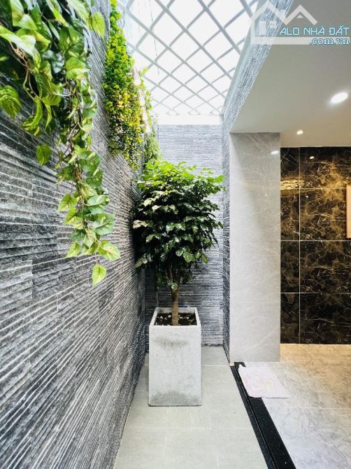 Ô TÔ NGỦ - HOÀN CÔNG - KHÔNG QUY HOẠCH LỘ GIỚI - P. HIỆP BÌNH PHƯỚC - DT 76M2 NHỈNH 6 TỶ - 12
