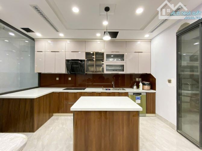 Bán Nhà 4 Tầng, Chế Lan Viên - 65m2, Mặt Tiền 4,4m, Cách KĐT Resco 30m - 2