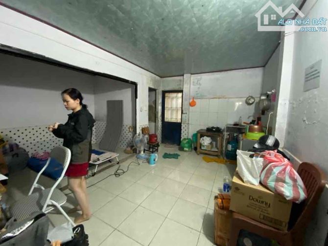 BÁN NHÀ 2 TẦNG KÈM DÃY TRỌ - DÒNG TIỀN 10tr/1t- nhỉnh 5 tỷ - 2