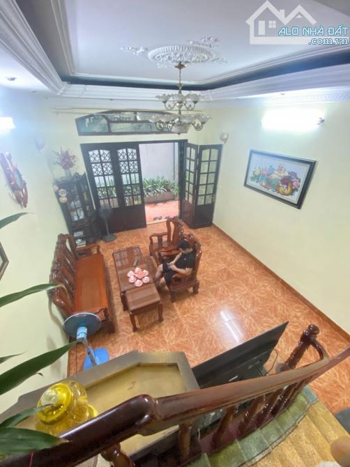 Bán nhà Hào Nam Đống Đa 110m 5 tầng mặt 7m giá 12.x tỷ - 2