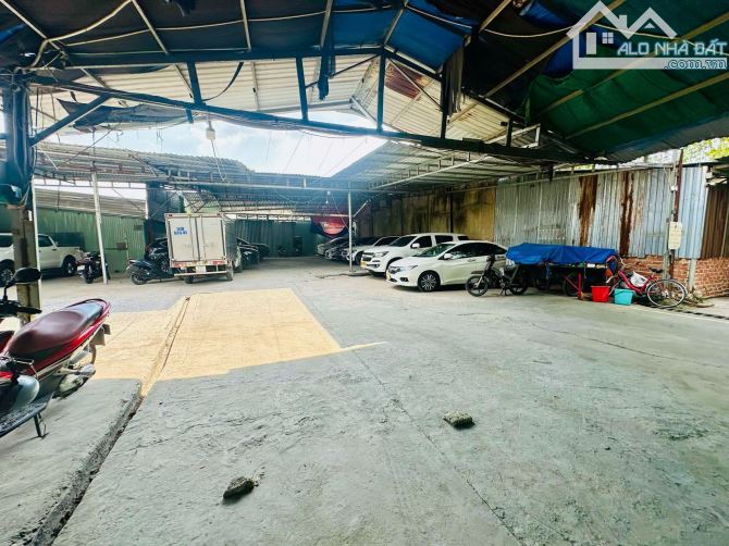 Bán nhà Cấp 4 Mặt tiền Nguyễn Thị Kiểu - Lê Văn Khương, 3510m2 (45x70m), giá 120 tỷ. - 2