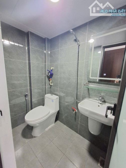 CHDV năm thu 100tr, Nguyễn Văn Lộc Hà Đông 93m2 x 7 tầng, thang máy, PCCC , 22PKK full NT - 2