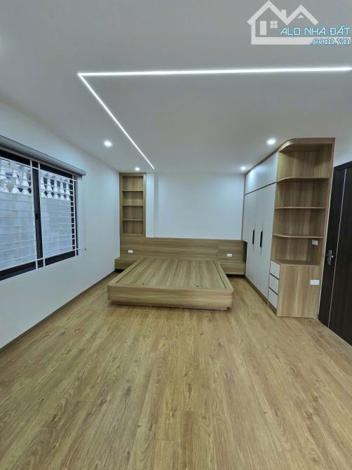 SIÊU PHẨM PHỐ THÁI HÀ - NHÀ MỚI ĐẬP HỘP - 6 TẦNG THANG MÁY - Ô TÔ ĐỖ CỔNG - 2