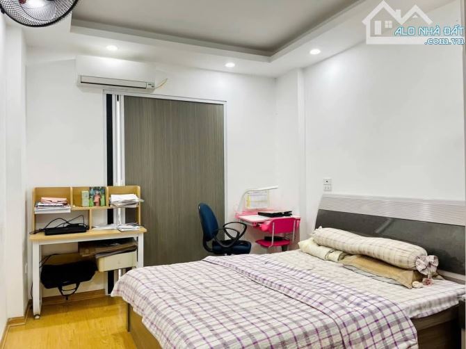 2 mặt thoáng -  Phố Khương Hạ - Thanh Xuân; chỉ 13tỷ diện tích 48m2! - 2