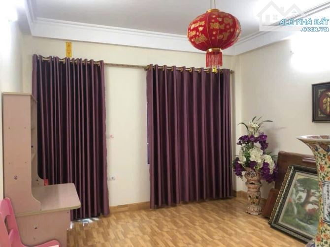 Cho Thuê Nhà DV Cây Quýt KĐT Văn Khê - Hà Đông 50m2x5 tâng Giá 17tr - 2