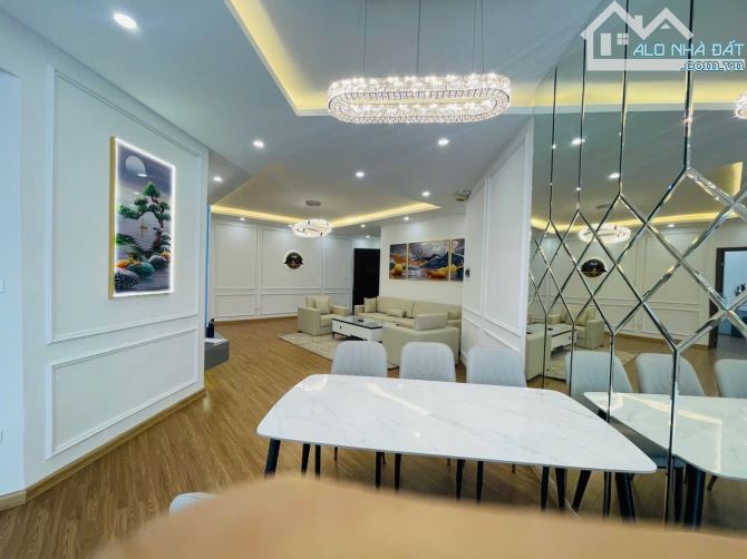 bán căn chung cư 17-T5 Hoàng Đạo Thúy - 2