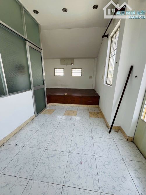 Nhà 2 lầu trung tâm Biên Hoà chỉ 2.5tỉ.SHR Hoàn công gần nhiêu trường công lớn Biên Hoà - 3