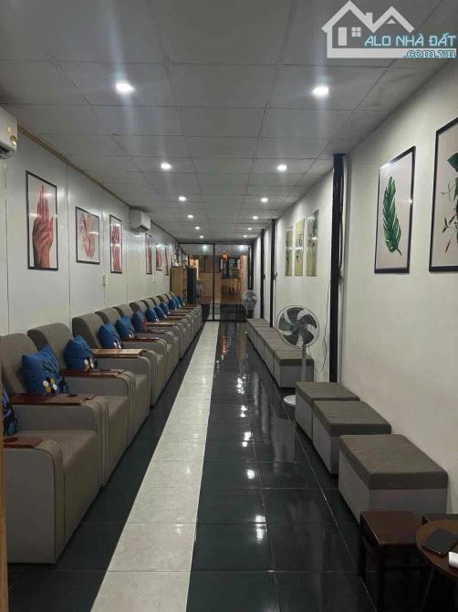“SIÊU ĐẮC ĐỊA-HÀNG HIẾM” TRUNG TÂM HẢI CHÂU I- GIÁ RẺ MUA NHANH! NHÀ 4TẦNG- DÒNG TIỀN TỐT - 3