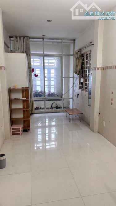THOẠI NGỌC HẦU, SIÊU THỊ BIG C ,73m2 , 2 TẦNG, CHỈ 4.X TỶ - 3