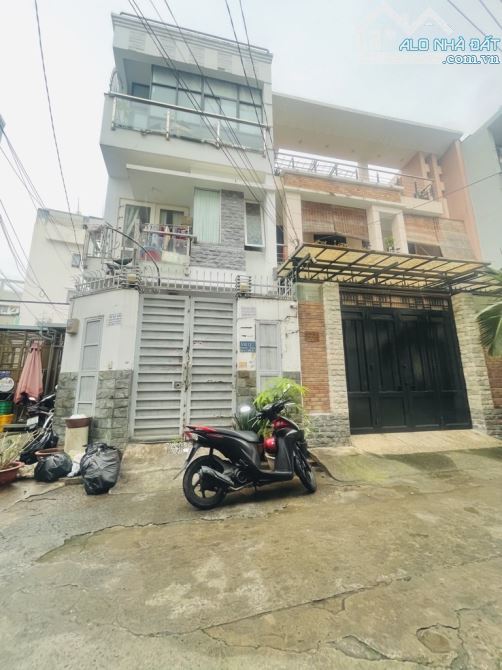 🏡NHÀ 3TẦNG - 12PN - THU NHẬP 400tr/năm - HẺM XE HƠI - 95m2 (4.5*21m) -Ngay PHAN ĐĂNG LƯU - 3