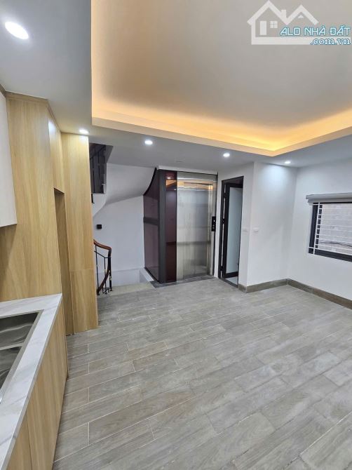 SIÊU PHẨM PHỐ THÁI HÀ - NHÀ MỚI ĐẬP HỘP - 6 TẦNG THANG MÁY - Ô TÔ ĐỖ CỔNG - 3