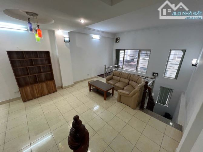 Cho thuê nhà ở Đào Tấn 5 tầng x 41m2 full đồ vừa ở và làm VP, bán onlie, ảnh thực tế - 3