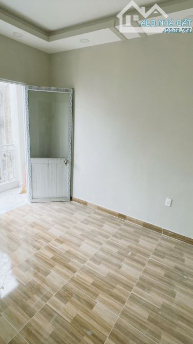 💥Bán nhà Hùynh Tấn Phát, quận 7, 70m2 SHR, 3 tầng HC đủ, nhỉnh 3 tỷ 🚗 - 3
