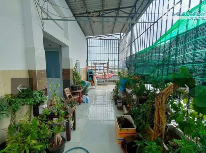 Gấp bán, Dòng tiền 100tr/Th, Tây Thạnh, Tân Phú, 190m2, giá 18 - 3