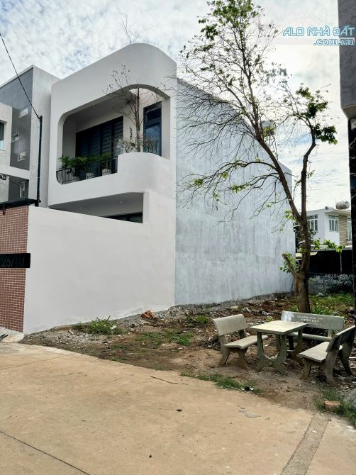 ⏰ĐẤT HẺM 226 LÊ DUẨN - PHƯỜNG TÂN THÀNH   - Diện tích: 6x19 - Thổ cư: 40m - Hướng: Tây bắc - 3