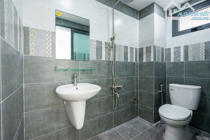 Bán nhà ngay vòng xoay Phạm Văn Đồng P3 Gò Vấp 4 tầng 50m2 nhỉnh 6 tỷ - 3