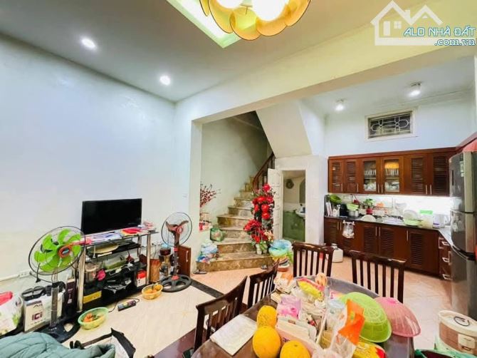 NHÀ THÀNH CÔNG. 2 THOÁNG. DT38M. 4TẦNG. MT 4.3M. 7.8 TỶ. ĐANG CẦN BÁN. BA ĐÌNH. - 3