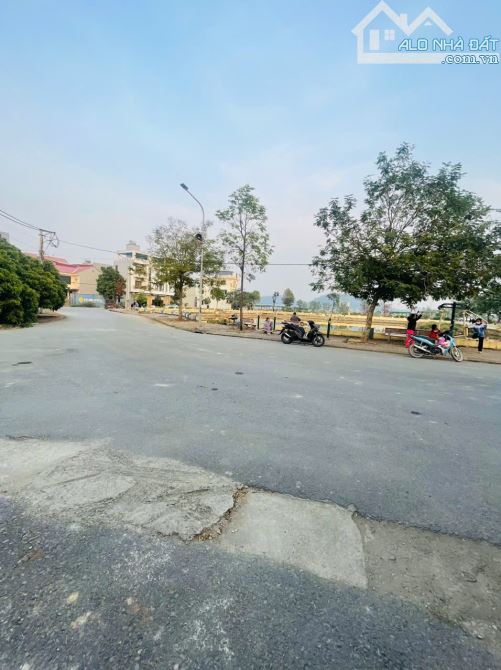 Bán lô đất thổ cư Thôn Dọc - Liên Bão - Tiên Du - Bắc Ninh. Giá 1.4 tỷ - 3