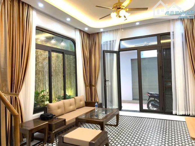 Bán nhà Hồ Tùng Mậu 40m2- 5T.Ôtô đỗ cửa-Ngõ ôtô quay đầu-Full Nội Thất - 3