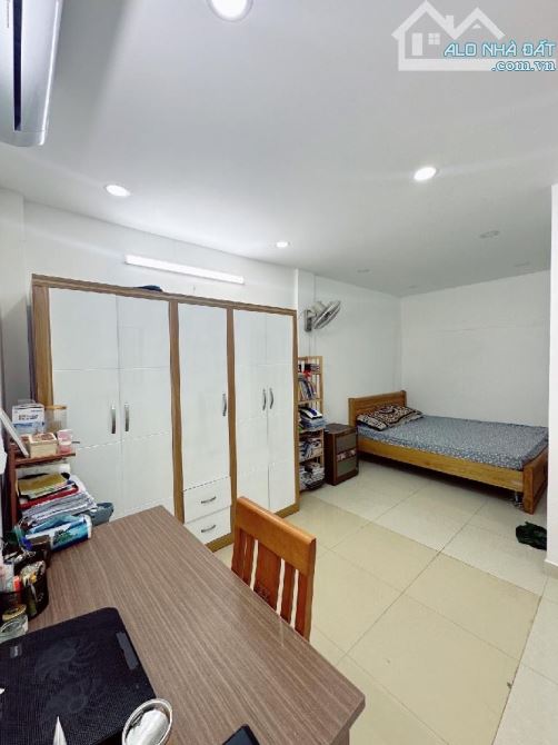 BÁN NHÀ ĐƯỜNG CỘNG HOÀ KHU VIP - P13 - TÂN BÌNH - 136M2 👉 18,9 Tỷ - 3