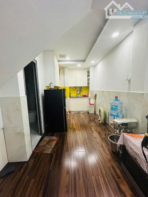 QUẬN 10 NGAY HÀ ĐÔ HẺM XE HƠI 5M 43M2 KO LỘ GIỚI 3 TẦNG, KINH DOANH - 4