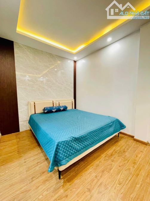 🏡 NHÀ MỚI ĐẸP - TRUNG TÂM HAI BÀ TRƯNG - 10M RA PHỐ - SÂN RỘNG, BA THOÁNG 🌟 - 4