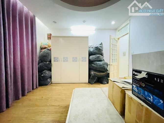 NHÀ THÀNH CÔNG. 2 THOÁNG. DT38M. 4TẦNG. MT 4.3M. 7.8 TỶ. ĐANG CẦN BÁN. BA ĐÌNH. - 4