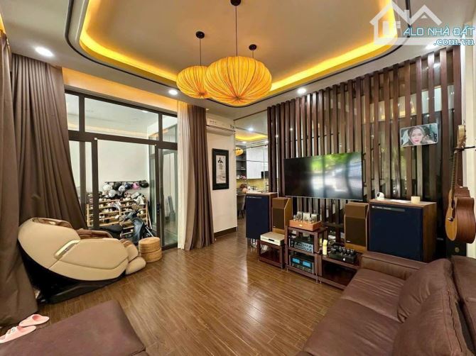 Bán Biệt Thư Siêu VIP Bên Sông Hiệp Bình Chánh 185m2 Giá 22 Tỷ 800 - 4