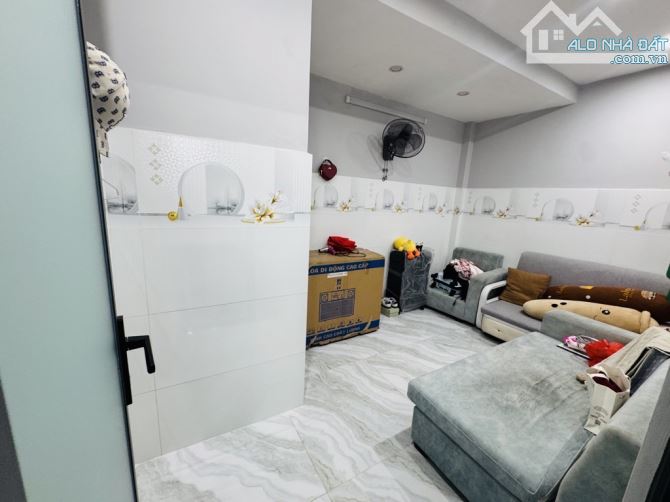 📢🏘️ NHÀ HẺM-ĐẸP DỌN Ở NGAY 58M2 -BÌNH TIÊN -QUẬN 6–HẺM NHỰA 6M THÔNG. GIÁ 6,4 tỷ - 4