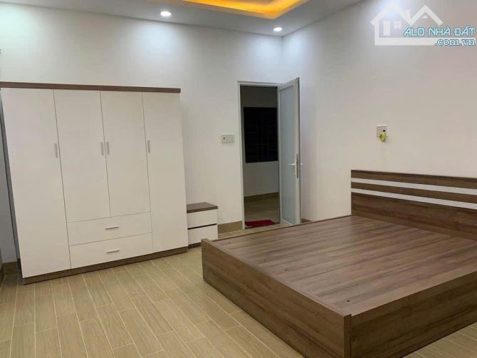 Cần bán nhà đẹp 3 tầng hẻm đường Phương Sài, Nha Trang, 68,6m2, giá bán 3 tỷ - 4