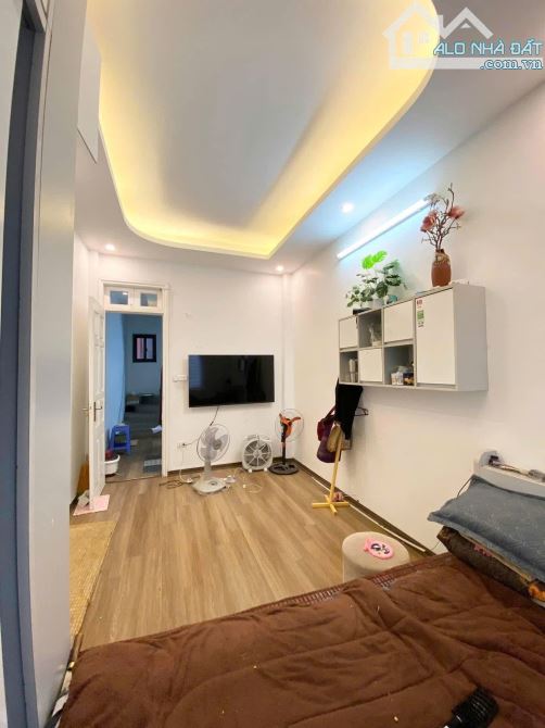 🏡BÁN NHÀ ĐỘI CẤN, 32M2 X 5 TẦNG, Giá 6.7TỶ - 5