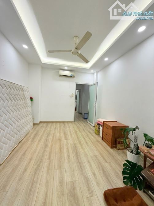 8 tỷ xíu, CỘNG HÒA, HOÀNG HOA THÁM, KHU VIP ĐỒNG XOÀI, HẺM XE HƠI 5M, 60M2,4 TẦNG - 7