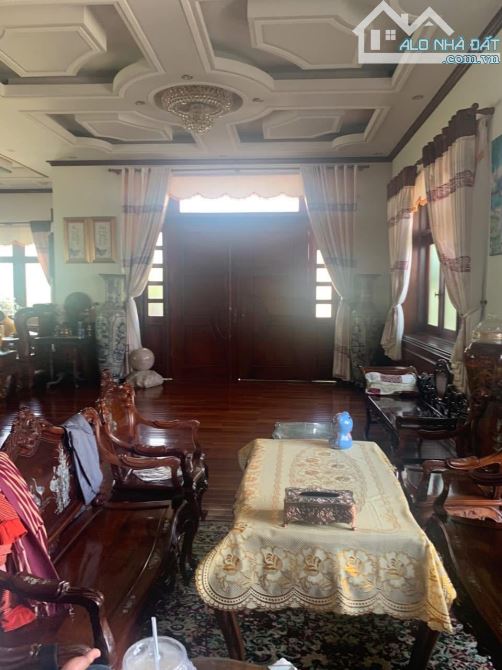 Bán biệt thự 2 lầu hoàn công mặt tiền phạm công trứ Cồn Khương dt 20x40 hướng ĐN lộ 21m - 7