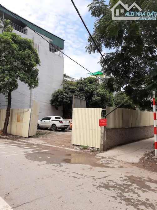 Văn Quán Đất Rộng Đầu Tư, Trung Tâm, Trường Học, Bệnh Viện 335m2, mt 14m, giá 70 tỷ