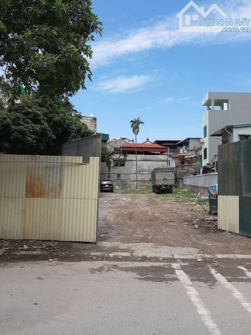 ĐẤT ĐẦU TƯ, BỆNH VIỆN, TRƯỜNG HỌC, TRUNG TÂM VĂN QUÁN 335M2, MT 14M, 70 TỶ