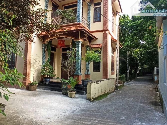 Bán đất Đông Sơn gần quốc lộ 6 diện tích 239m giá nhỉnh 3 tỷ