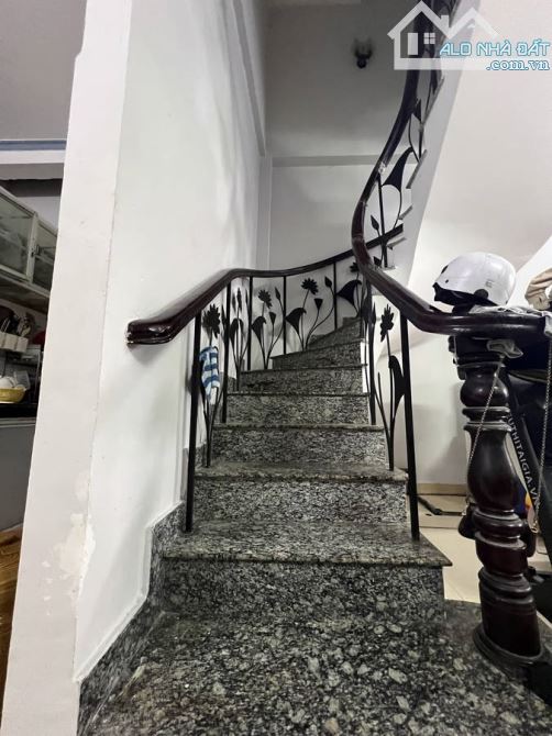 Nhà hẻm ô tô đường Trường Chinh P14 Tân Bình, 59m2, ngang khủng 4.8m, nở hậu tài lộc