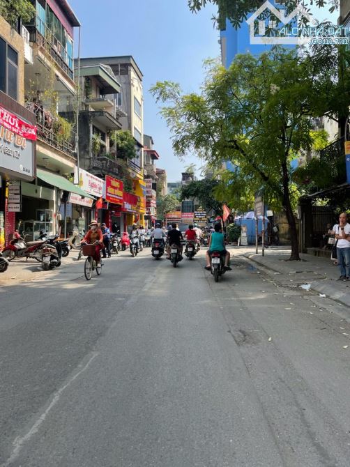 Nhà mặt phố Nguyễn An Ninh, gần ngã 3 Trương Định – Nguyễn An Ninh