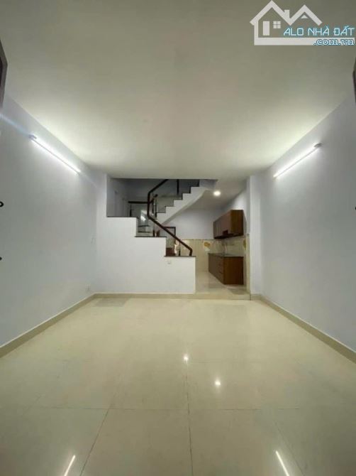 Bán nhà HXH Phổ Quang - Khu Sân Bay P2 - DT 3.6x10 - 2 tầng - giá 6.7 tỷ
