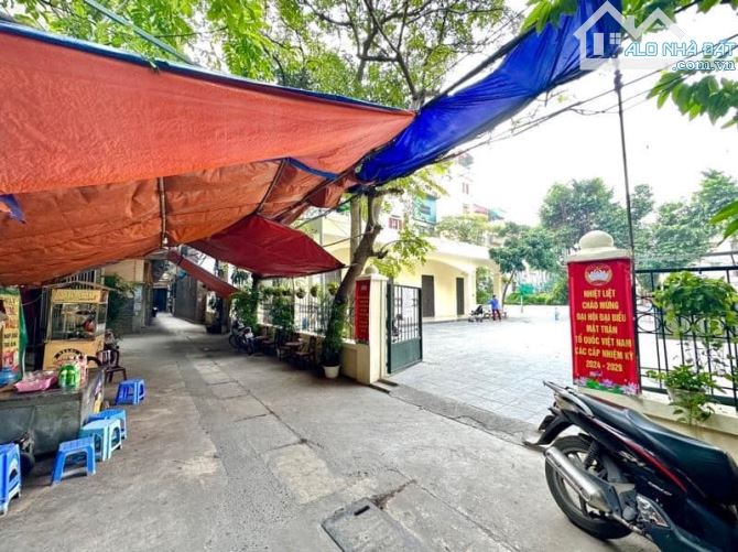 Giá Rẻ Bất Ngờ Nguyễn Trãi, Thanh Xuân 57m2, 3 Tầng, Chỉ 6.2 Tỷ.