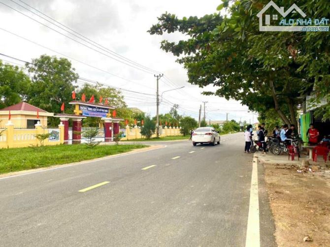 📌 Mặt tiền TL10A sát trường THCS Phú Xuân vị trí thích hợp kinh doanh, làm kho xưởng✅