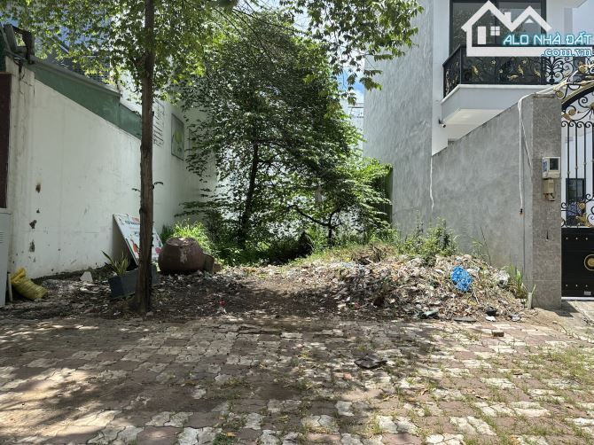 CẦN BÁN LÔ ĐẤT NGUYỄN THỊ DIỆP MỞ RỘNG DIỆN TÍCH 123M , NGANG 6 ĐƯỜNG NHỰA 10M GIÁ 5,5 TỶ