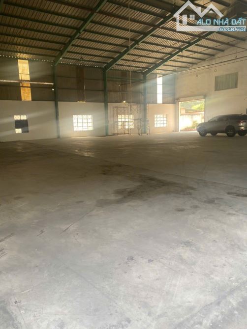 Cho thuê kho xưởng Trần Đại Nghĩa, Bình Tân,KV: 3.000m2,xưởng: 1.200m2