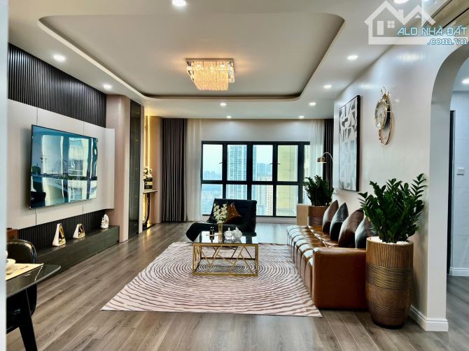 Gia đình cần bán căn hộ Mulberry Lane, Mộ Lao, 127m x 3 ngủ, full đồ chất lượng, 7.86 tỷ