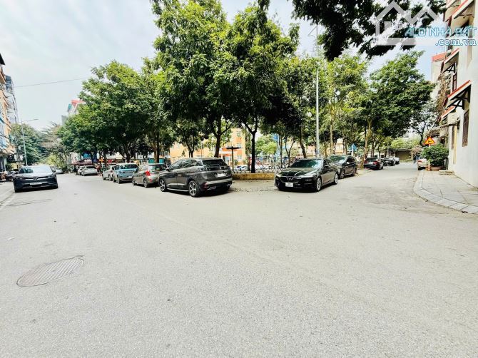Phân lô Phạm Tuấn Tài-Trần Quốc Hoàn, vỉa hè, ôtô tránh, mặt tiền quyền lực, 62m2 6T 19tỉ