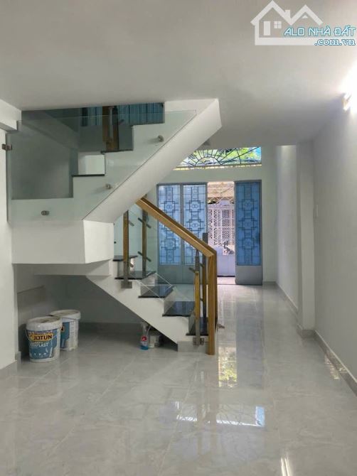 BÁN NHÀ QUẬN 6, HẬU GIANG, 4,7 X 15M, DTSD 142M2, CHỈ 6,1 TỶ TL