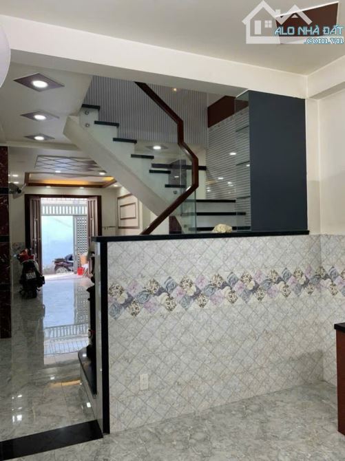 BÁN NHÀ QUẬN 6, HẬU GIANG, 56M2, DTSD 112M2, CHỈ 4,XX TỶ TL