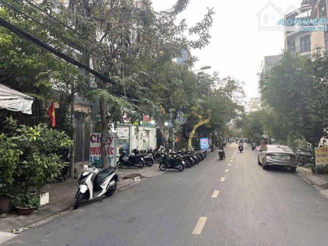 QUẬN 7: Cực hiếm MT Đường số 79, Tân quy. gần lotte quận 7