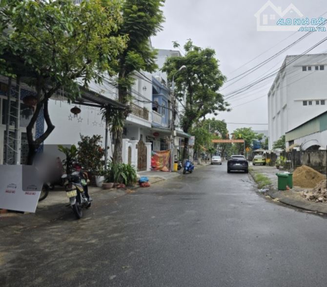 🏤🏡 Nhà 2 tầng. Chỉ 5,49Tỹ, 90m2(ngang  5,25m) lô 2 góc mặt tiền Lê Văn Sĩ – Liên Chiểu - 10