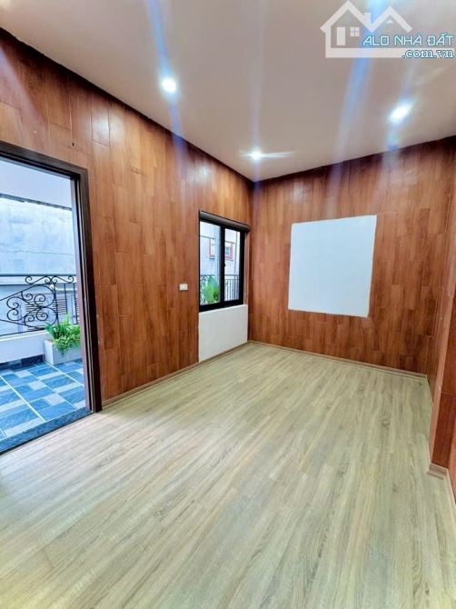 Hai Bà Trưng lô góc 2 thoáng - nhà mới full đồ- sổ vuông đét. Hồng Mai 4 tầng 35m² mặt tiề - 10